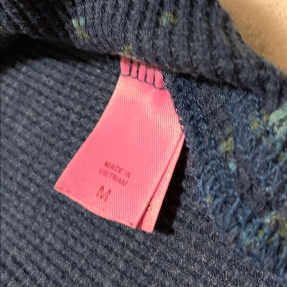 Pink Victoria’s Secret Tops Shirt Long Sleeve - Picture 6 of 7